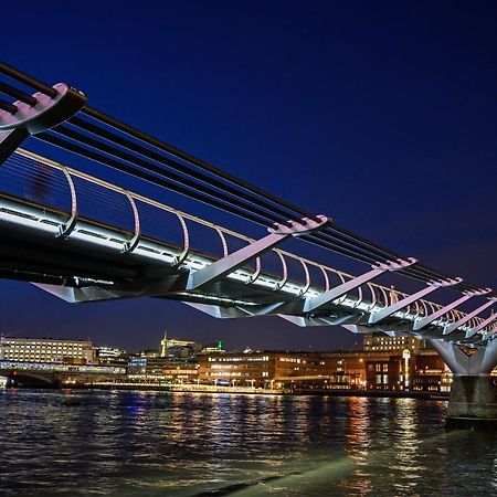 Room In Central London Overview Thames Esterno foto