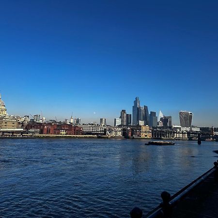 Room In Central London Overview Thames Esterno foto