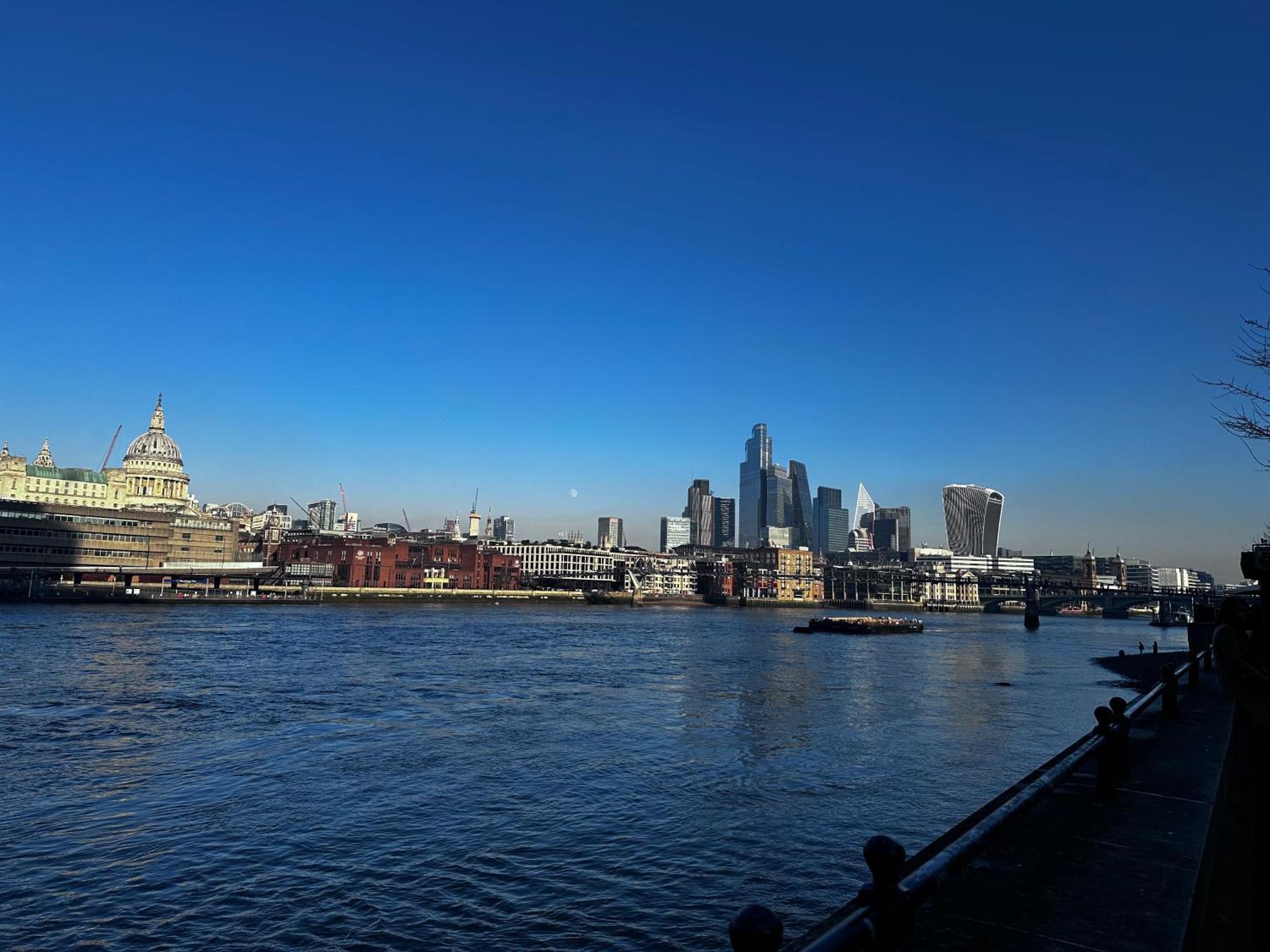 Room In Central London Overview Thames Esterno foto